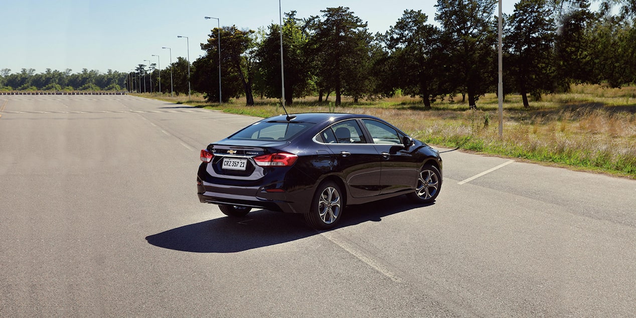 chevrolet-cruze-2020-2023-traseira