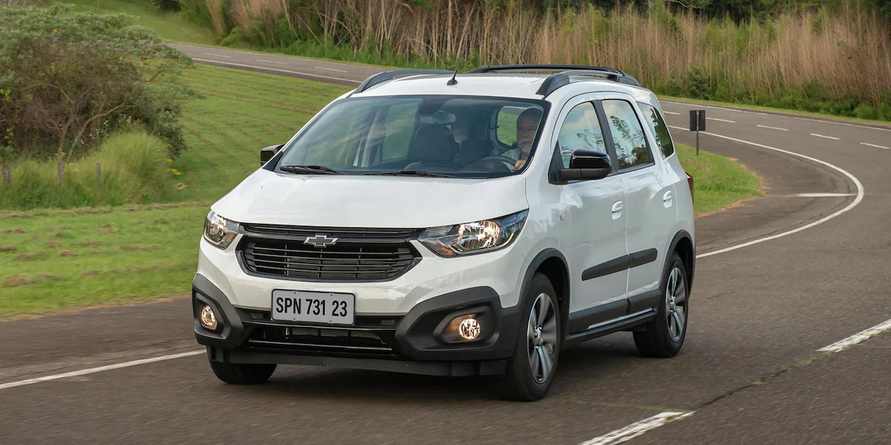 chevrolet-spin-activ-my23-lateral-2