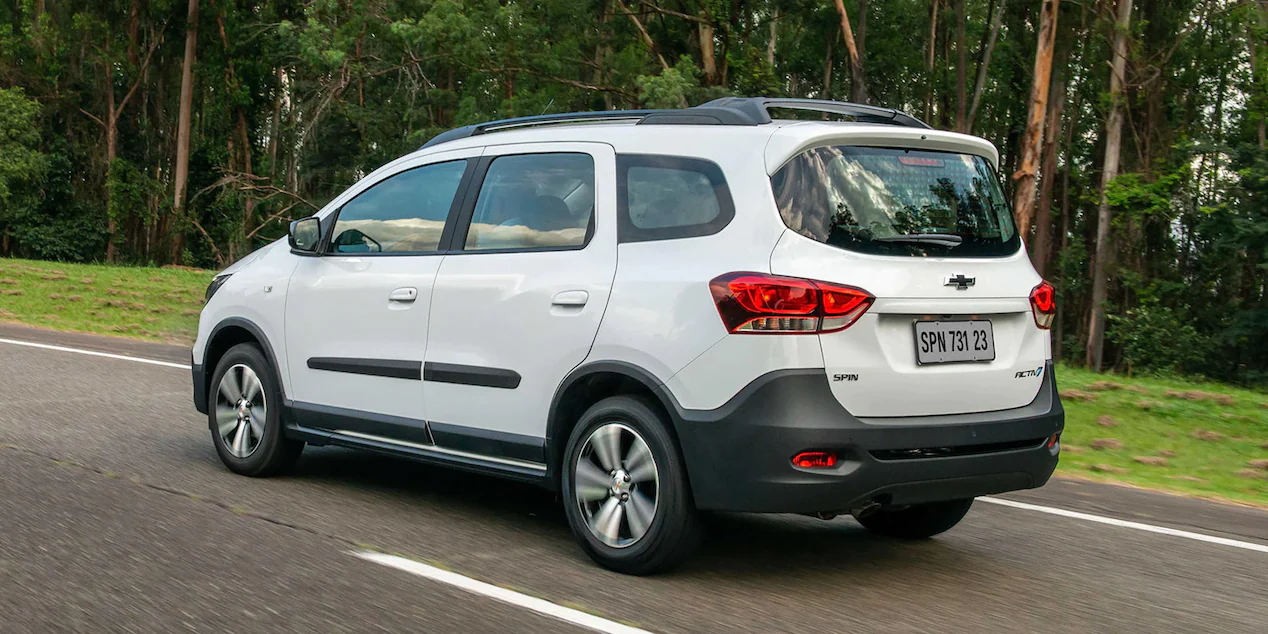 chevrolet-spin-activ-my23-traseira-lateral