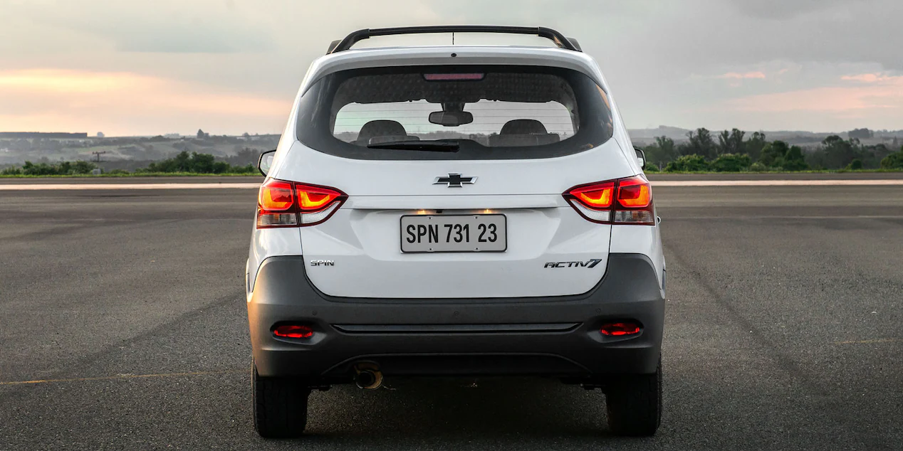 chevrolet-spin-activ-my23-traseira