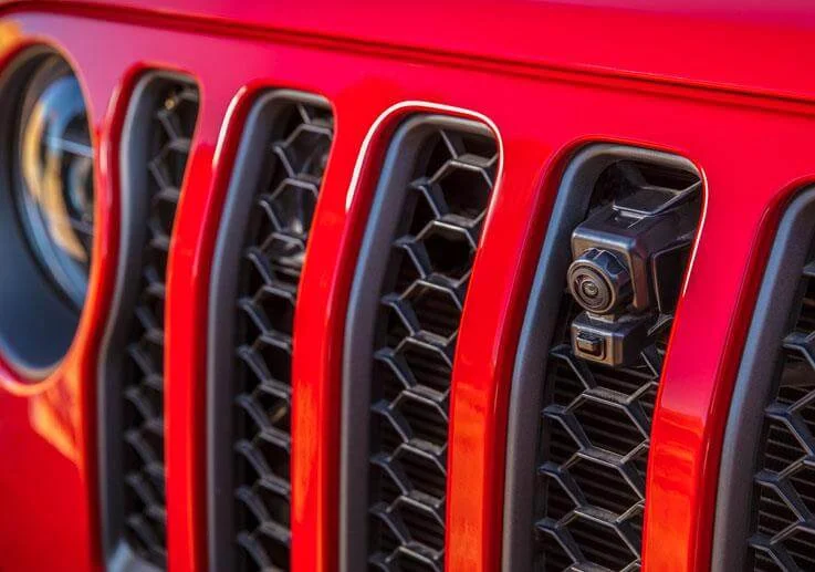 Jeep-gladiator-camera-off-road-trailcam-galeria-preview