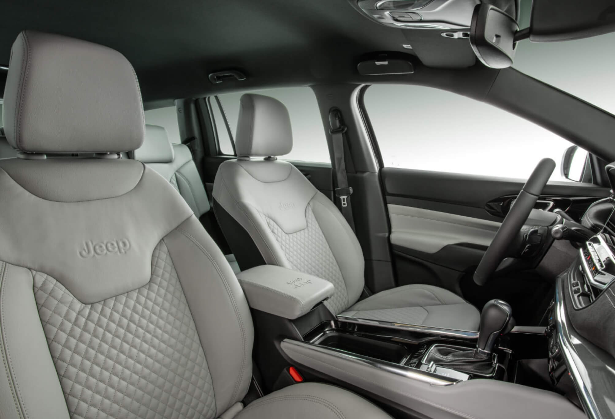 jeep-commander-bancos-2@3x