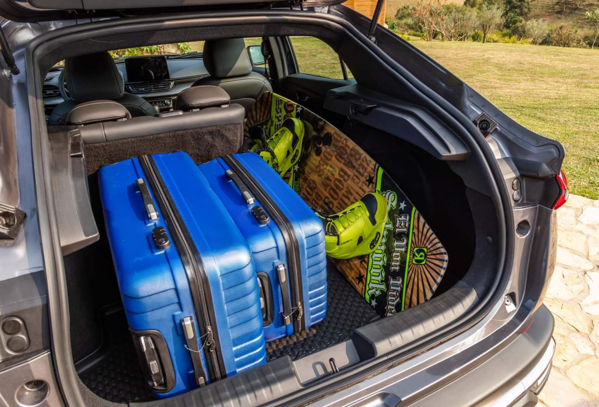 porta malas fastback