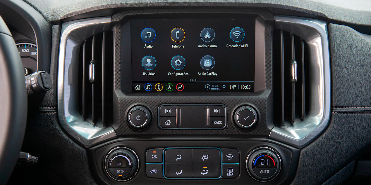 trailblazer-interior-mylink