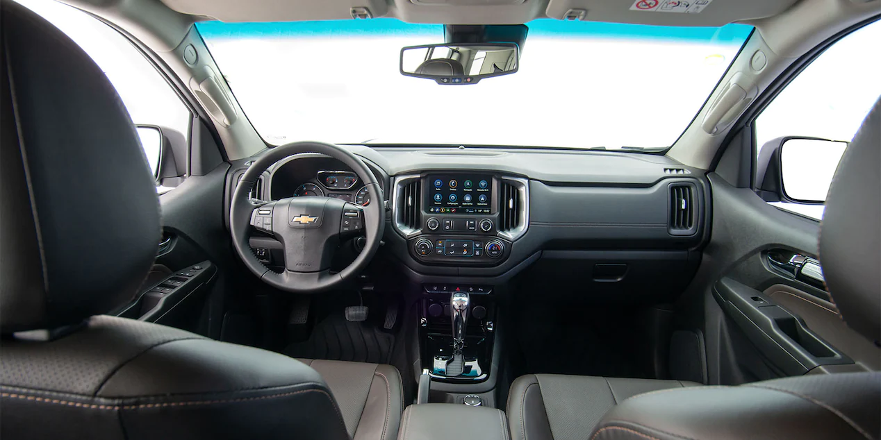 trailblazer-interior