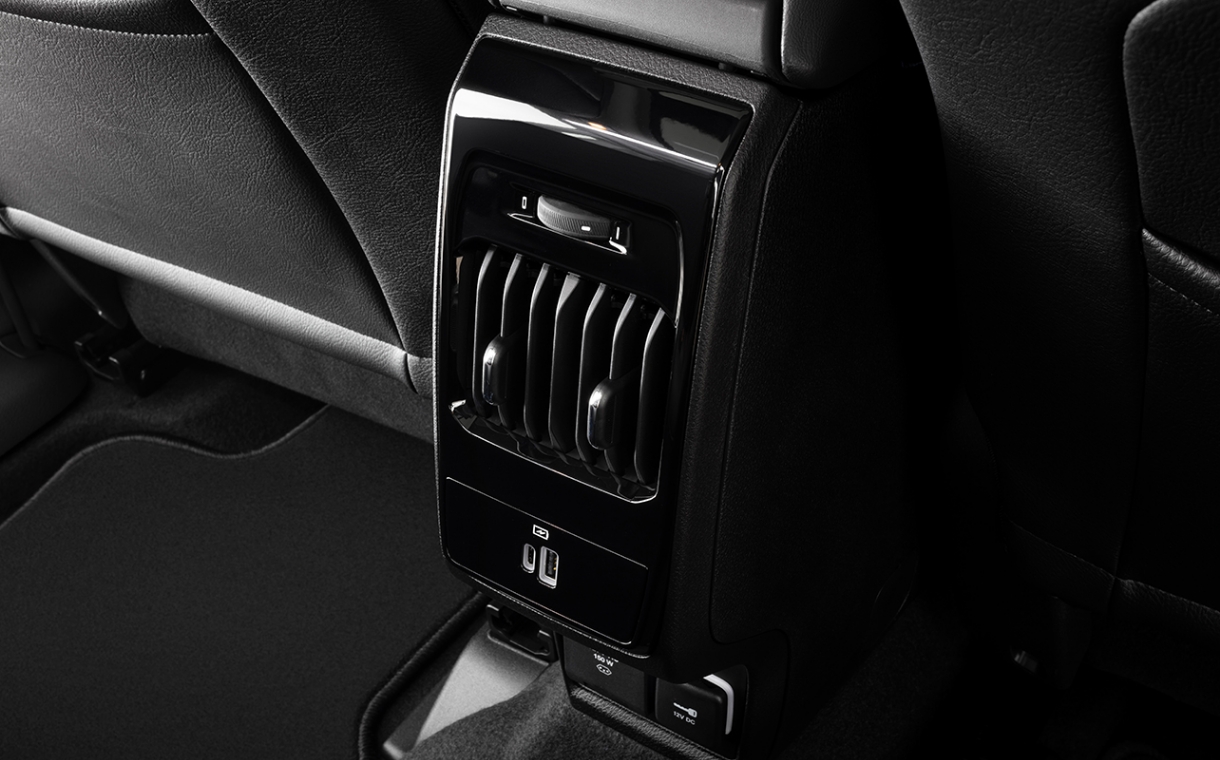 usb-traseiro@2x